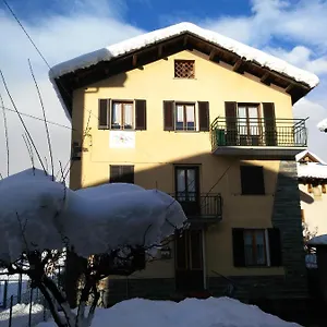 Tra Le Vette Casa vacanze Caspoggio